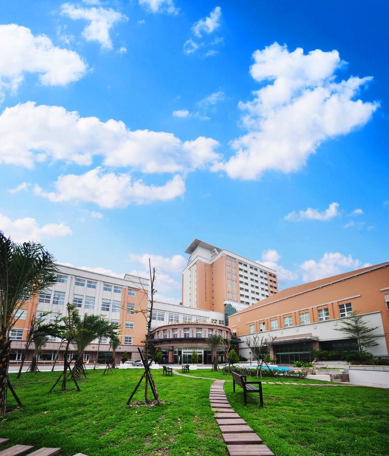 Uni-Resort Lukang Luaran gambar